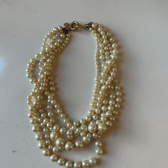 J.Crew Pearl Twisted Hammock Necklace (Pre-Owned) - Picture 2 of 6